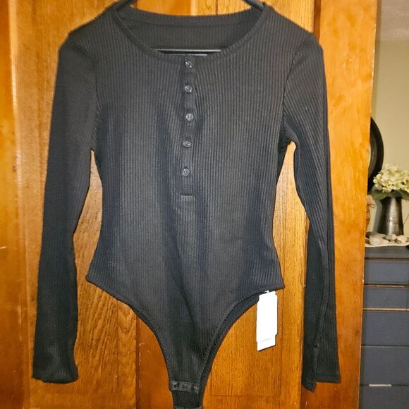 Commense Women's XL Black Ribbed Button-Down Bodysuit Henley Snap NWT - Picture 1 of 9